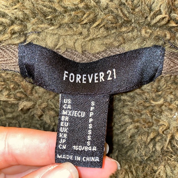 Teddy Jacket - Picture 3 of 3